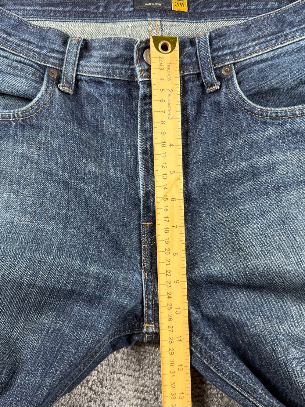 J Crew 770 Jeans 32x30 Fits 34x30 Mens Sutton Wash 37875 Whiskering Distressed - Picture 7 of 9